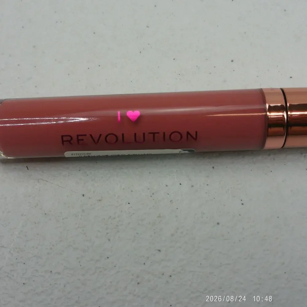 I Heart Revolution Chocolate Brownie Lip Gloss New Unsealed